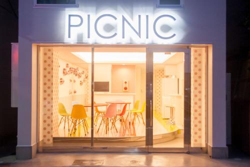 Picnic Hostel Osaka