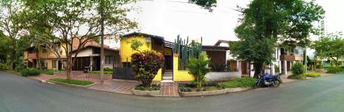 Yellow House Hostel