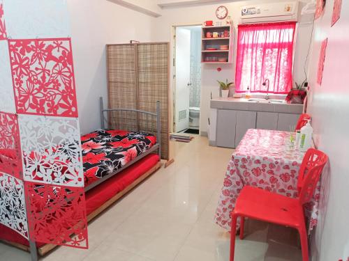 Affordable Cozy Transient Room Near NAIA Terminal 3